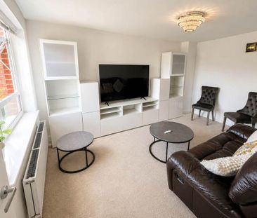 4 bedroom house to rent - Photo 1