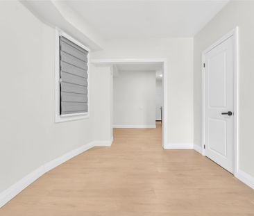 For Lease - 1822 St Clair Avenue Unit# Upper Level, Toronto, Ontario - Photo 2