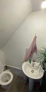 4 Bed Semi-Detached House, Dugar Walk, BS6 - Photo 4