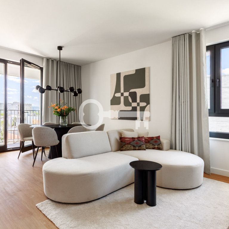 Warszawa, Mokotów, Mokotów Sadyba, Powsińska - Photo 1