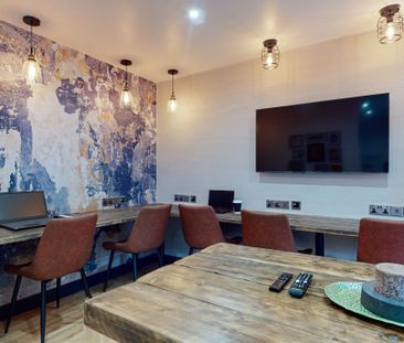 Norwich Road Room 3 - Photo 1