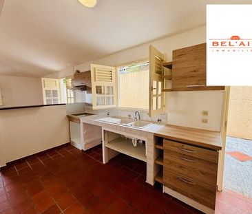 Location Maison 5 pièces 105m² LE LAMENTIN 97232 - Photo 4