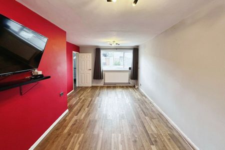 Dellfield Avenue - Photo 2