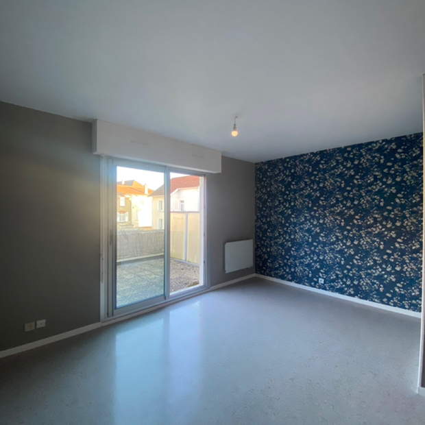 Location Appartement 1 pièce 27m² - Photo 1