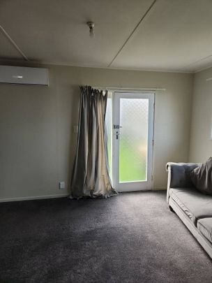 34B Gordon Road, Western Heights - Photo 1