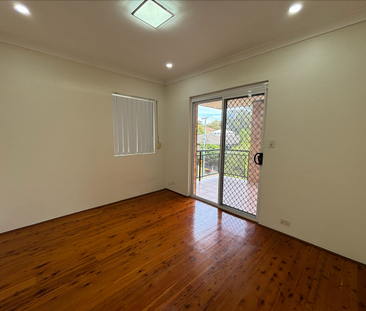 Double Brick Duplex - Photo 2