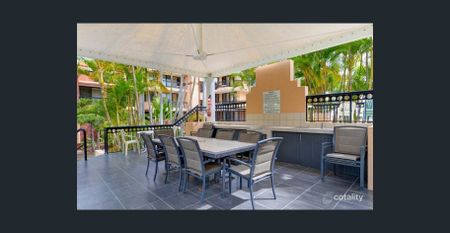 Roomy apartment in great location - Photo 5