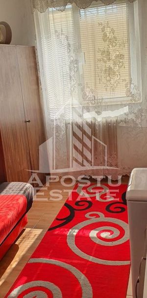 Garsoniera ,parter, cu toate utilitatiile, Dambovita - Fotografie 1