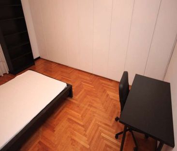 Via Imperia, Milan, Lombardy 20142 - Photo 4