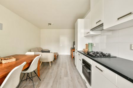 For rent: J.J. Cremerstraat, 1054 TD Amsterdam - Photo 3