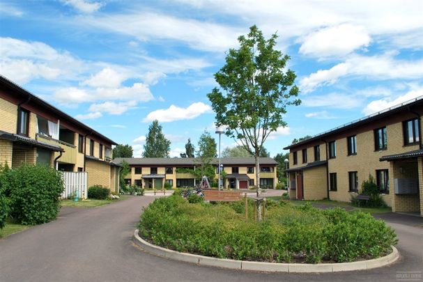 Valbergsvägen 21 A - Foto 1