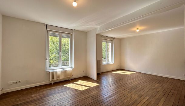 Appartement 4 pièces 89m2 REIMS 760 euros - Photo 1