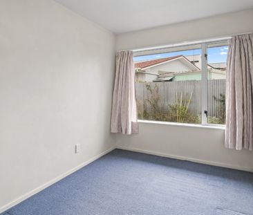 Inviting 3-Bedroom Home for Rent in Woolston - Photo 6