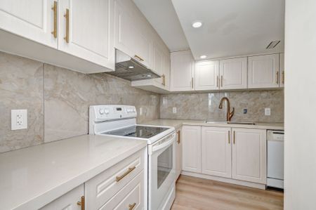 For Lease - 7 Henhoeffer Crescent, Kitchener, Ontario - Photo 4