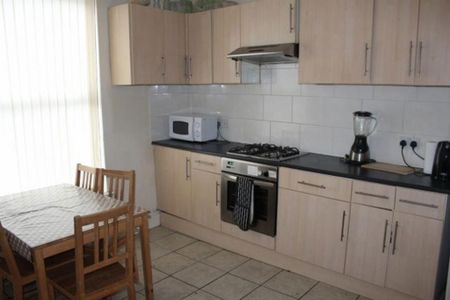 4 bedroom house to rent - Photo 5