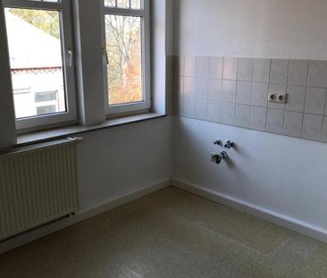 Schöne Galeriewohnung in Ellefeld zu vermieten! - Photo 2