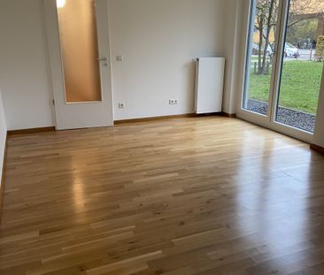 2-Zimmer-Wohnung mit zwei Terrassen Nähe Hirschgarten und Nymphenbu... - Foto 3