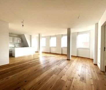 Neuwertige 2,5 Zimmerwohnung am Sedanplatz - Photo 2