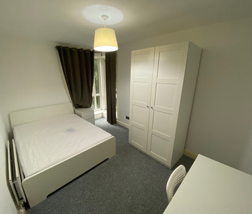 Flat 14, Samara Plaza, Room 1, LS2 9DU, Leeds - Photo 5