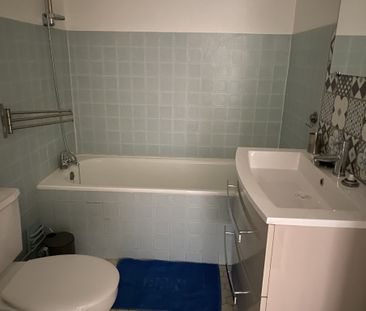 Location Appartement 1 pièce 31m² BRIVE LA GAILLARDE 19100 - Photo 4