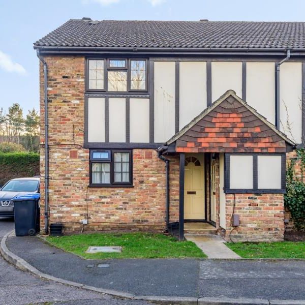 Limebush Close, New Haw - 1 bedroomProperty for lettings - Seymours - Photo 1