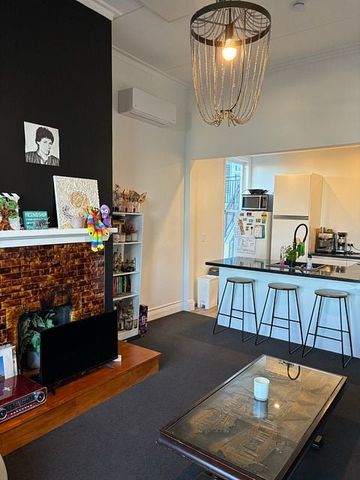 5 bedrooms 2 bathroom in city Thorndon - backyard - Photo 2