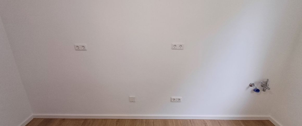 Moderne 3-Zimmer-Wohnung mit Balkon im Hasenbergl - Photo 1