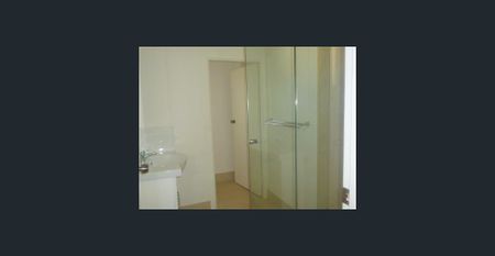 Uber-Cute Cottage, Fantastic Location! - Photo 5