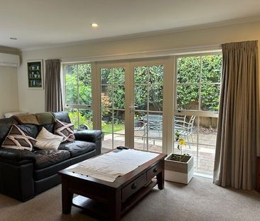 6a Elwyn Pl - Sunny townhouse in Avonhead - Photo 2