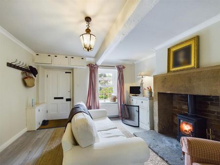 2 bedroom terraced house to rent - Photo 5