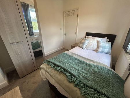 Mixed use to rent - Photo 3