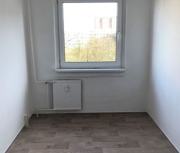 3-Zimmerwohnung mit Wannenbad + Balkon! - Foto 1