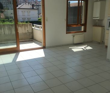 Location Appartement 2 pièces 51m² GRENOBLE 38000 - Photo 1
