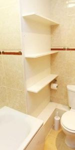 Room in a Shared Flat, Pauline House, E1 - Photo 3