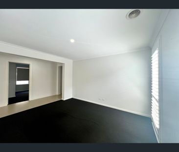 44 Marquands Road, Truganina, Vic 3029 - Photo 3