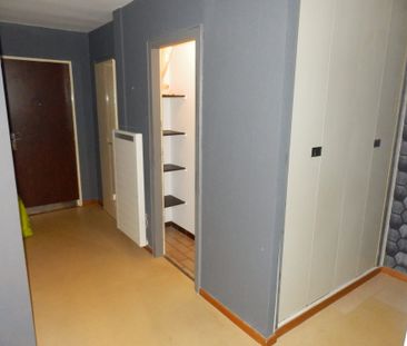 Location Appartement 2 pièces 53m² ILLKIRCH GRAFFENSTADEN 67400 - Photo 3