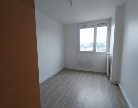 FIRMINY – GRAND H – T4 AU 17EME ET DERNIER ETAGE - Photo 5