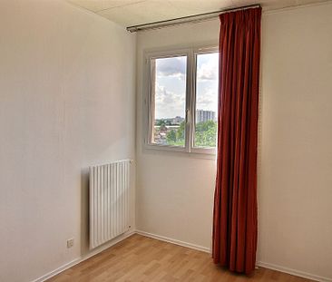 VILLETANEUSE : appartement F2 (50 m²) à louer - Photo 1