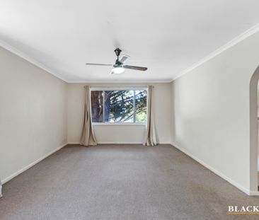 95 Gilmore Crescent, Garran ACT 2605 - House For Rent | Domain - Photo 1