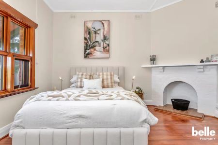 Fully furnished home– Close to Airport, CBD & Beaches - Photo 5