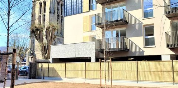 Location Appartement 2 pièces 50m² DARNETAL 76160 - Photo 2