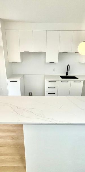 Logement 4-1/2 *internet haute vitesse inclus - Photo 1