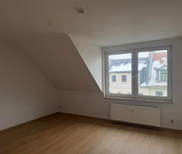 2- Zimmer Dachgeschosswohnung in Brandenburg - Photo 1