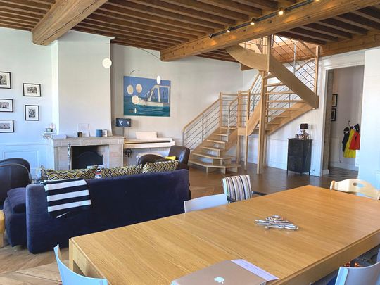 Location Appartement 7 pièces 186m² LYON 5ème - Photo 1