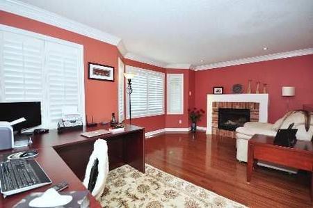 For Lease - 28 Angus Meadow Drive, Markham, Ontario - Photo 2