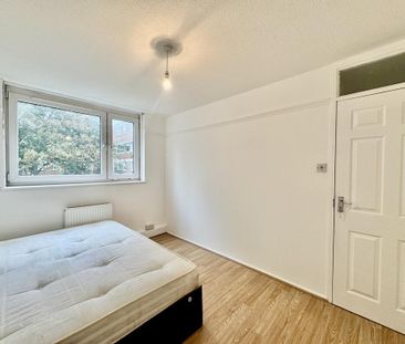 4 bedroom terraced house to rent - Photo 4