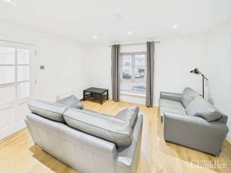 Apt, 6 Notting Hill Manor, Belfast, BT9 5NQ - Photo 2