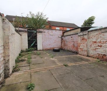2 Bed Terraced House, Ivanhoe Street, LE3 - Photo 1