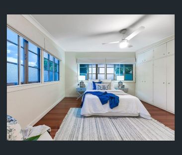 157 Bilsen Road, Wavell Heights, Qld 4012 - Photo 5