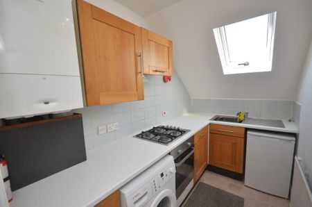2 bedroom flat to rent - Photo 4